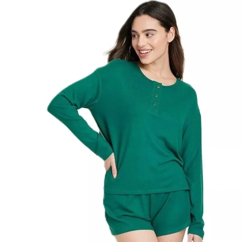 Stars Above Women’s Cozy Henley Pajama Set in Green Size M